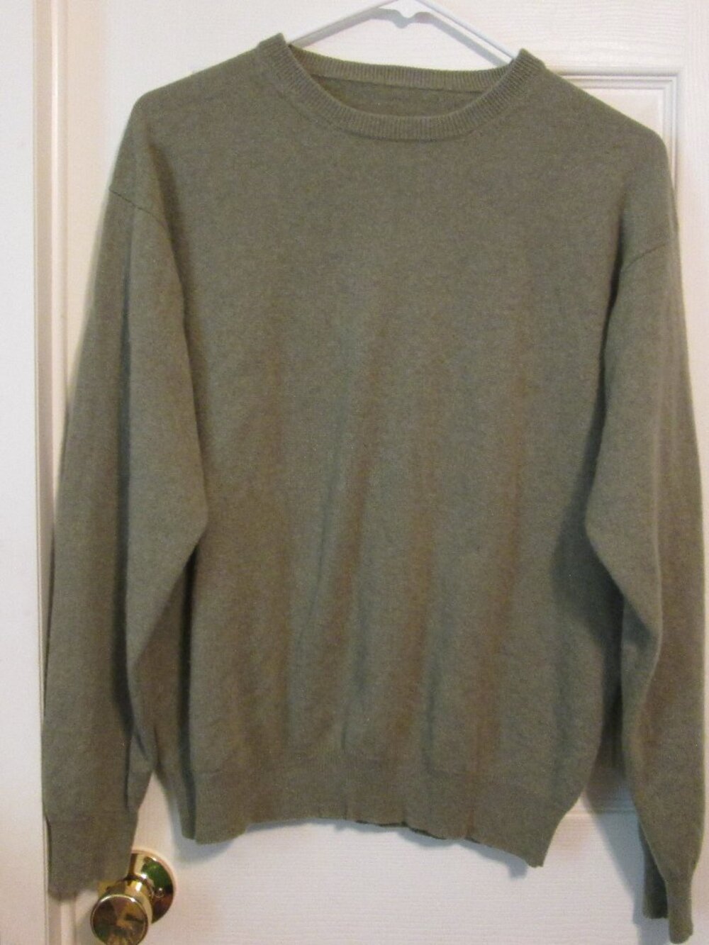 Olive Green Women's Pullover Sweater Size Large